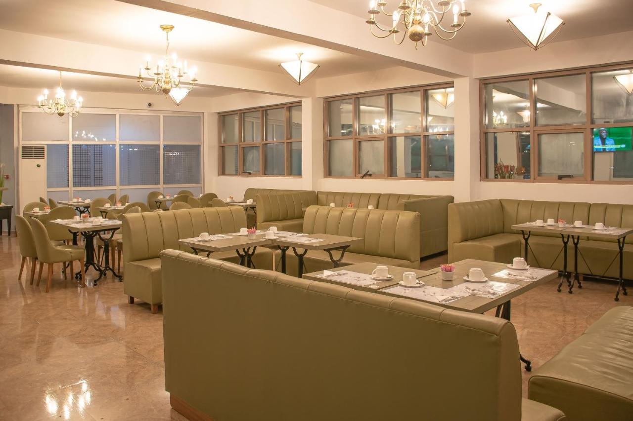 Faya Hotel Duala Zewnętrze zdjęcie