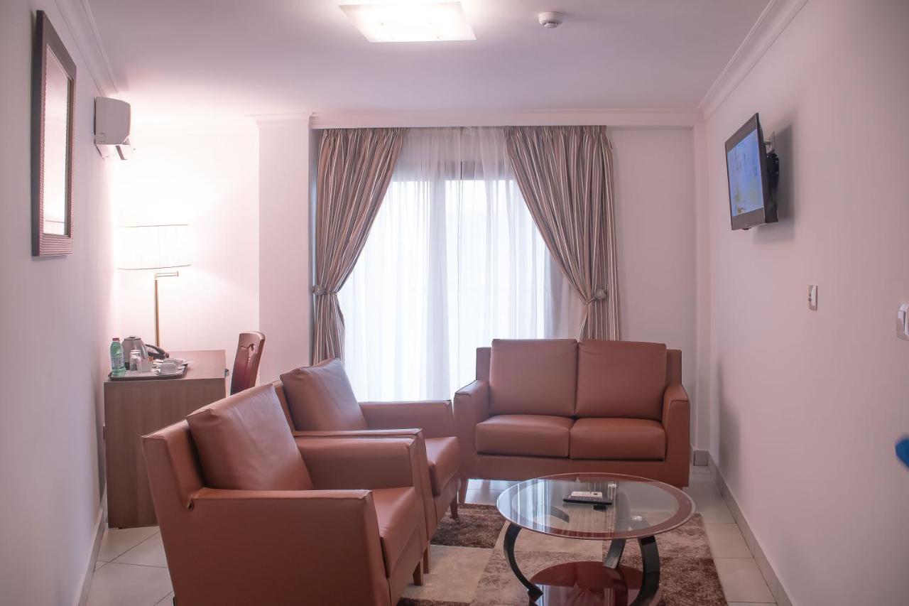 Faya Hotel Duala Zewnętrze zdjęcie